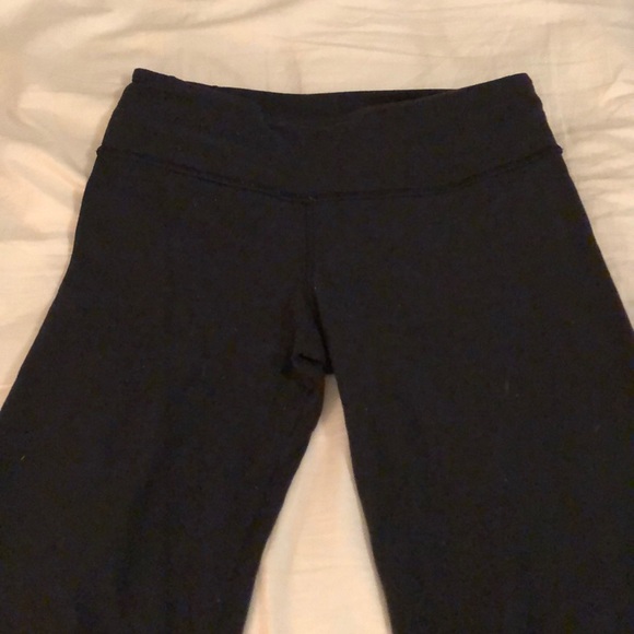 SOLDLululemon groove pant flare - Picture 4 of 4